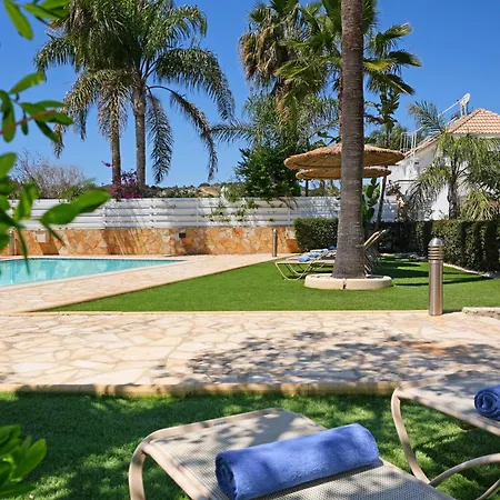 Вилла Greenway - Large Private Pool