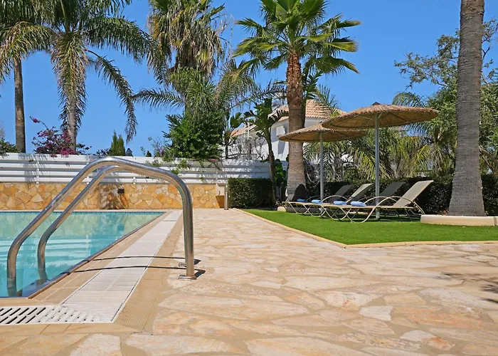 Greenway - Large Private Pool 빌라